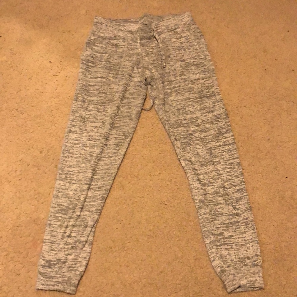 Rue21 Thin grey lounge pants.